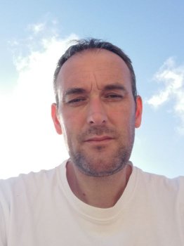 Profil de Avner