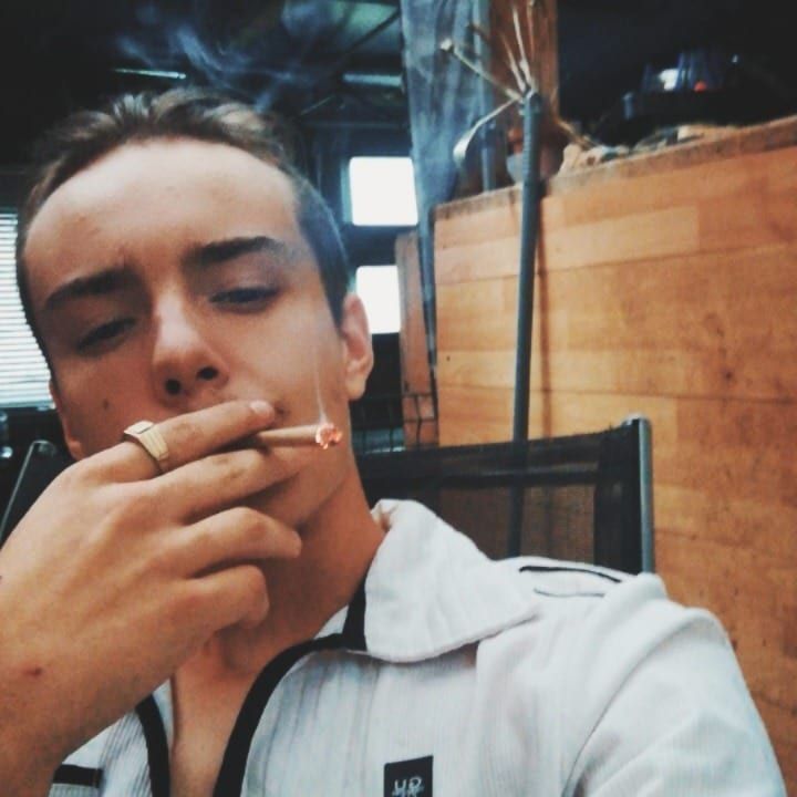 Profil de Ion