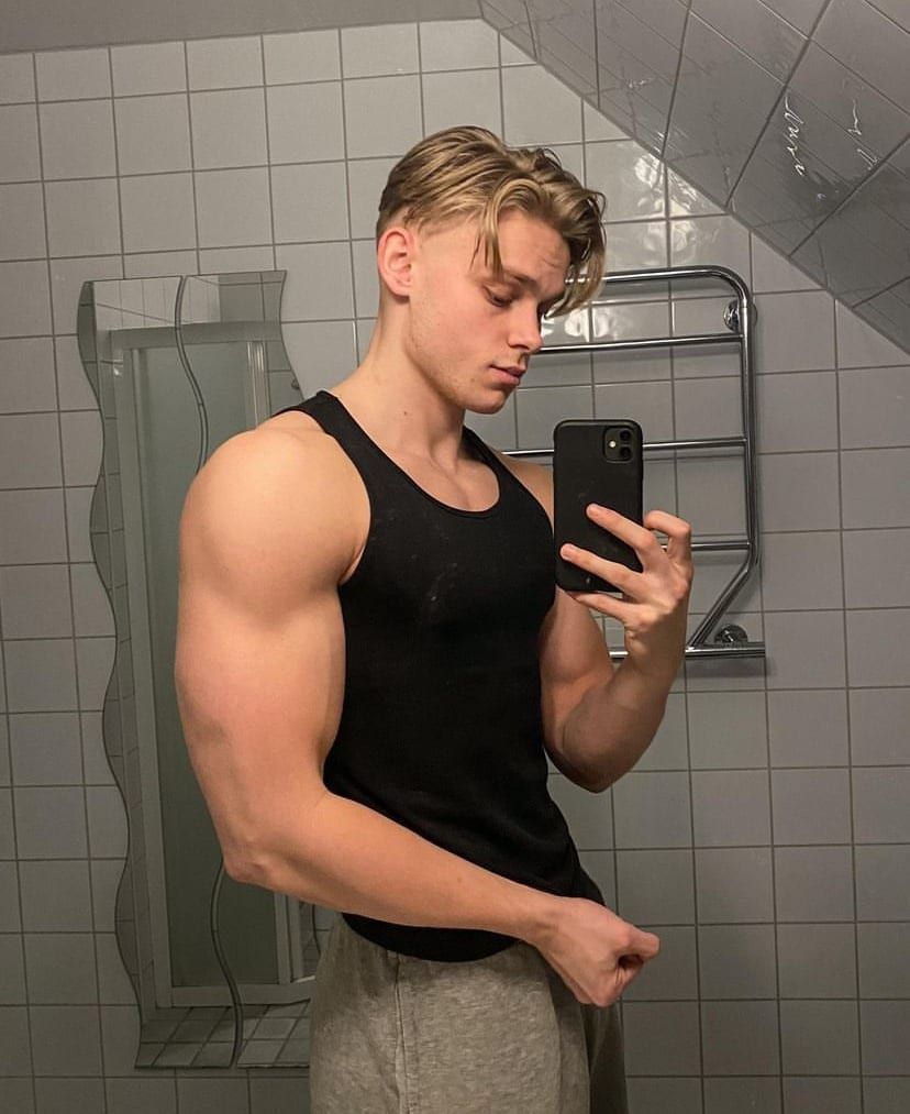 Profil de Lenzo